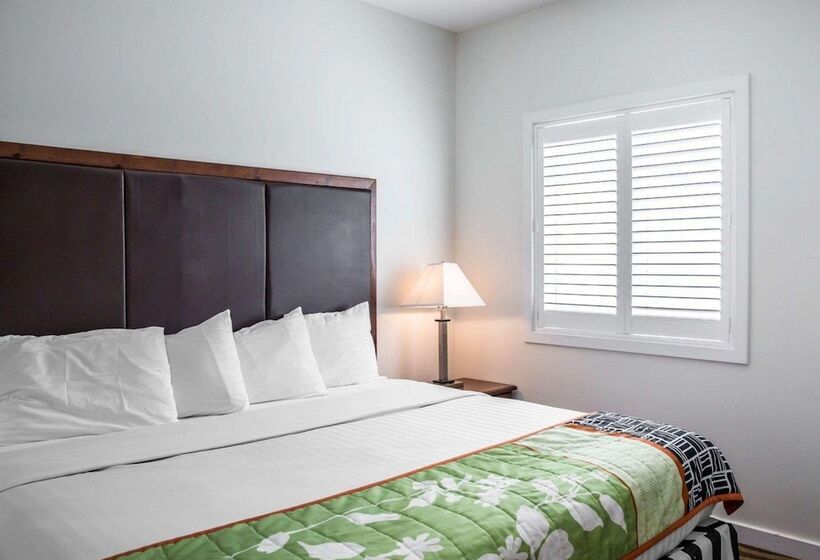 جناح لذوى الاحتياجات الخاصة, Island Inn & Suites, Ascend Hotel Collection