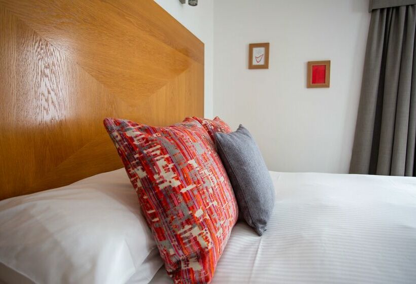 חדר סטנדרט, Mannings