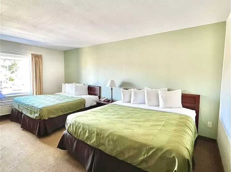 スタンダードルーム, Quality Inn & Suites Monterey I 40