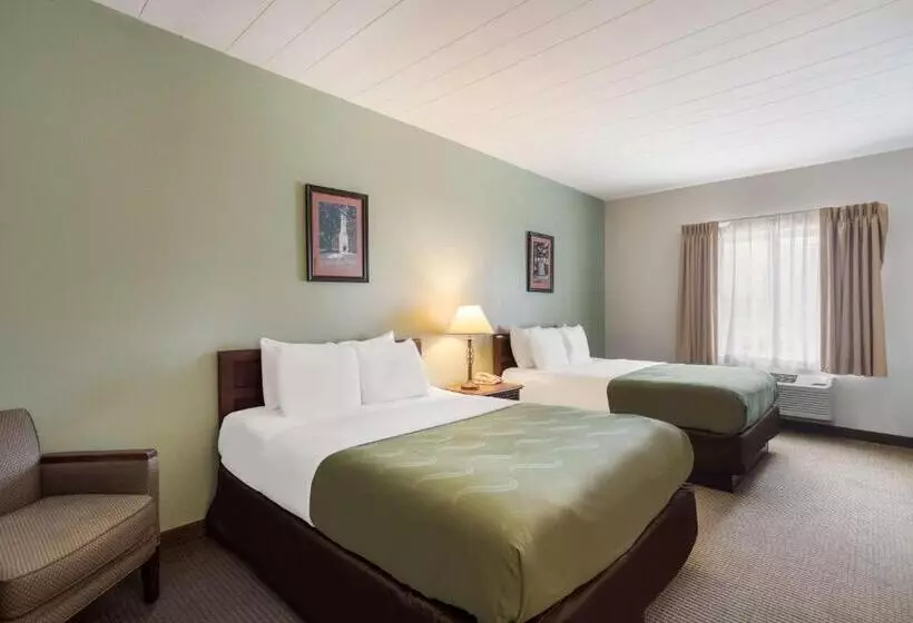 身障者適用スタンダードルーム, Quality Inn & Suites Monterey I 40