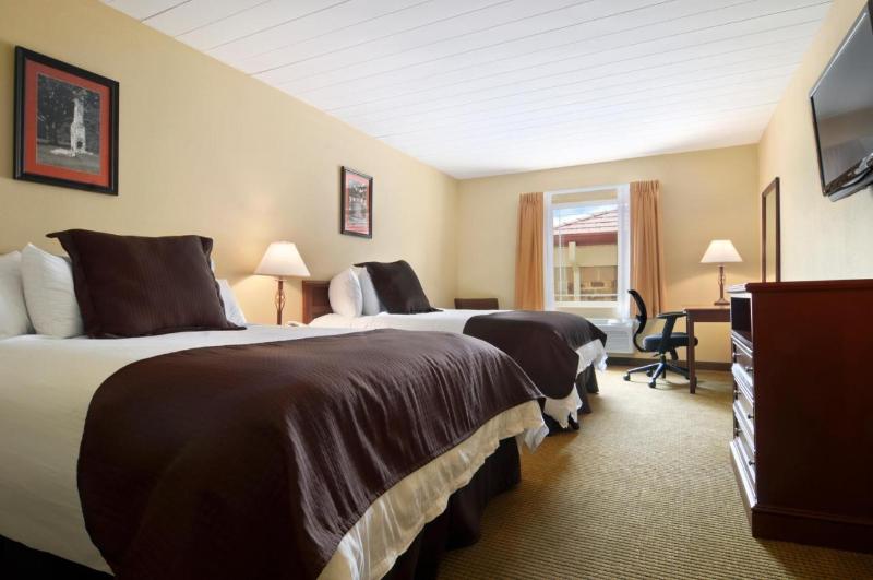 غرفة قياسية سرير كينج, Quality Inn & Suites