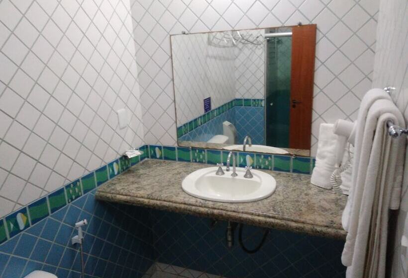 اتاق لوکس, Sueds Plaza