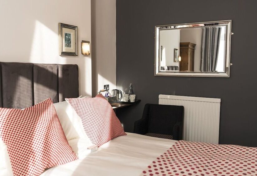 スタンダードルーム, The Helaina