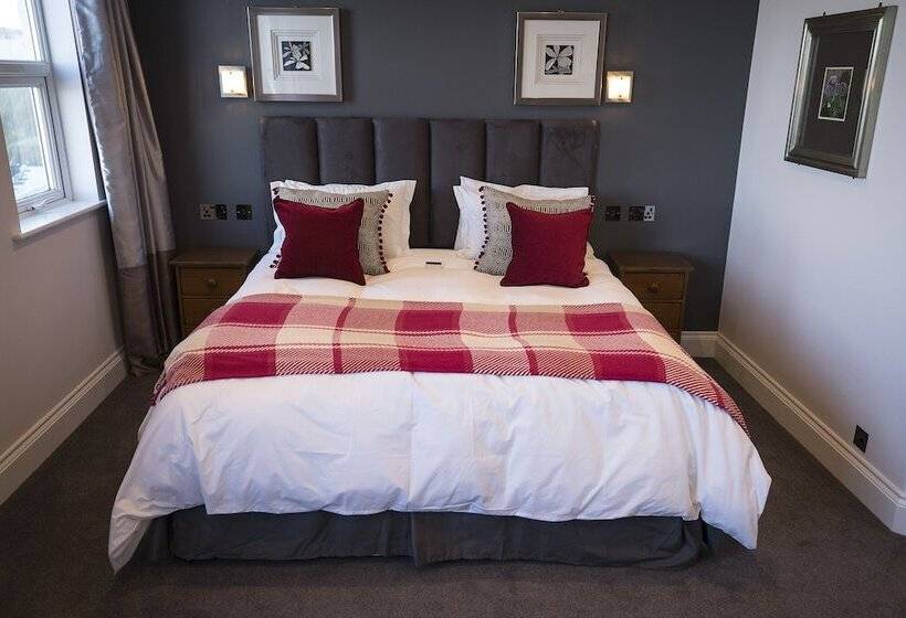 ペントハウスルーム, The Helaina