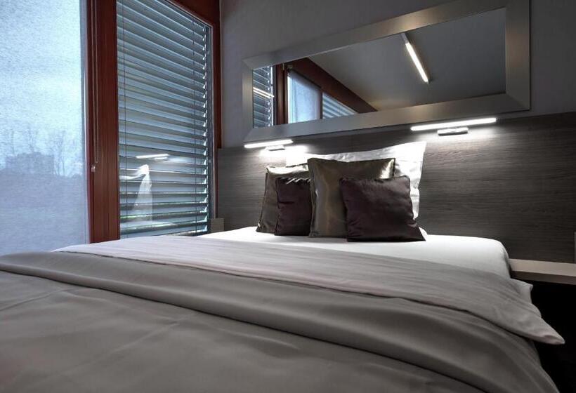 Junior Suite Familiar, Volcano Spa