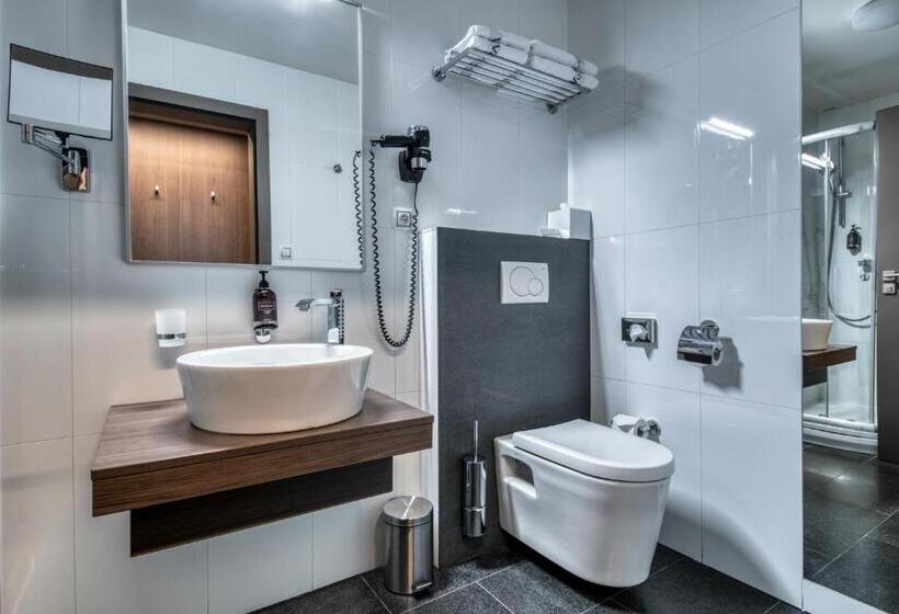 Cameră Cvadruplă Deluxe, Volcano Spa