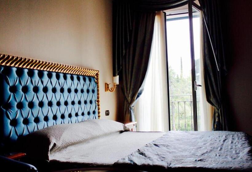 سوییت جونیور, Santa Caterina Park