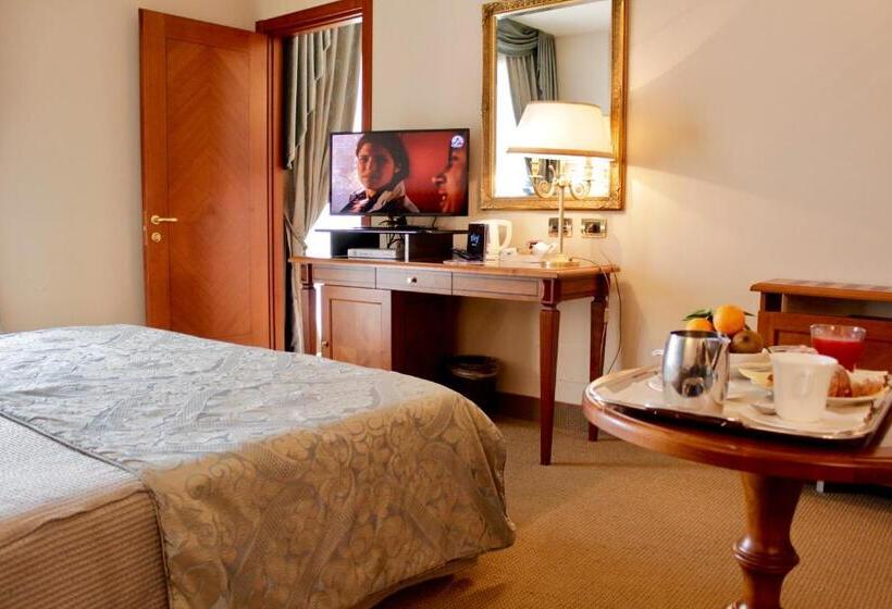 سوییت, Santa Caterina Park