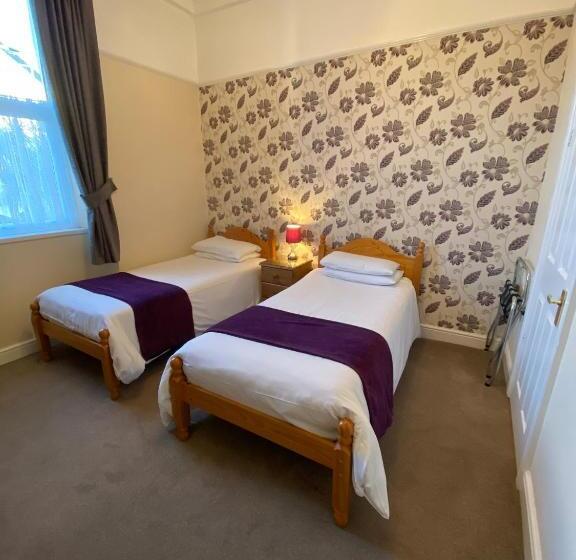 스탠다드 룸, Paignton Court