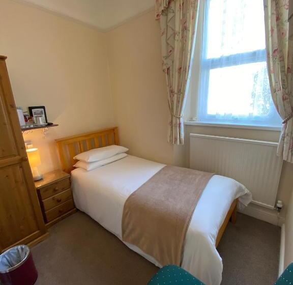 스탠다드 싱글 룸, Paignton Court