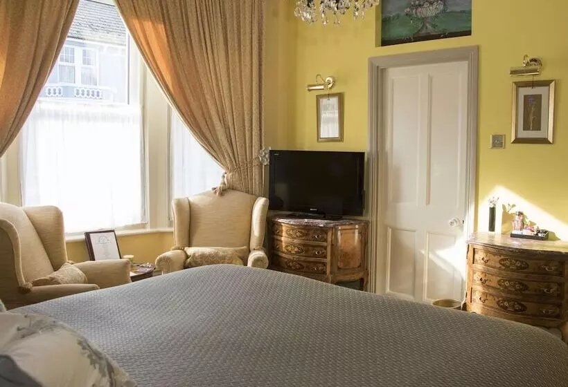 اتاق استاندارد, Albert & Victoria Guest House