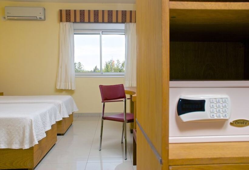 غرفة قياسية, Alto Del Camino