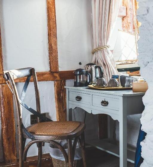 اتاق لوکس با چشمانداز, Bayards Cove Inn