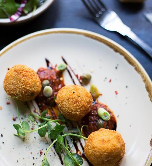 اتاق لوکس با چشمانداز, Bayards Cove Inn