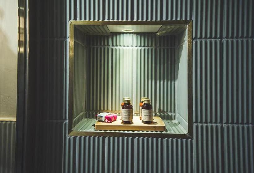 اتاق لوکس خانوادگی, Bayards Cove Inn