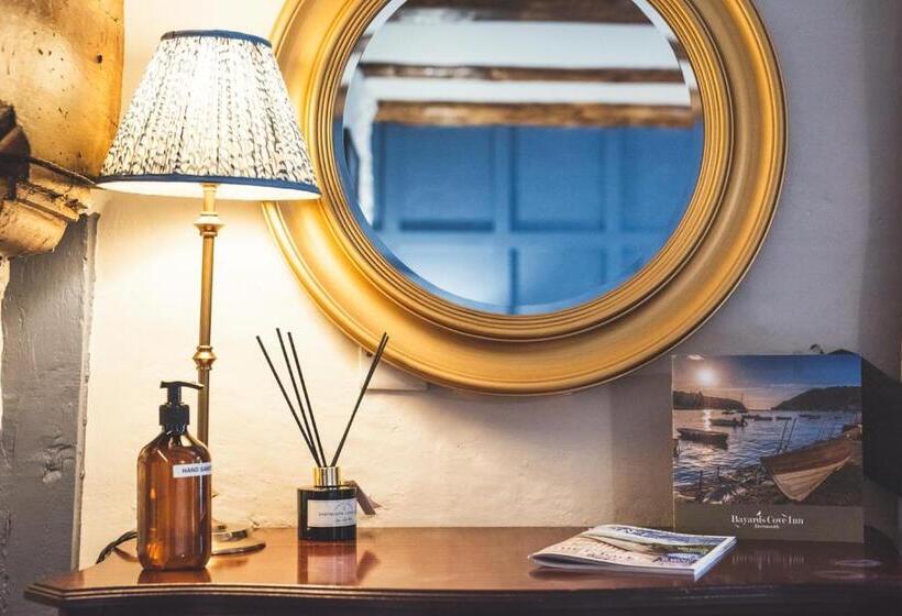 اتاق لوکس, Bayards Cove Inn