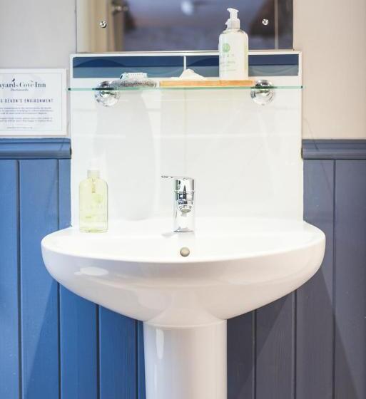 اتاق لوکس, Bayards Cove Inn