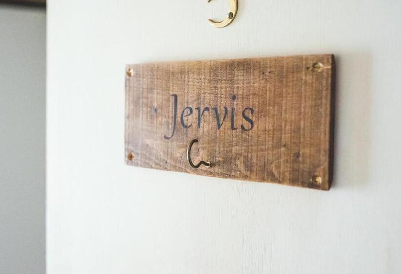 اتاق لوکس, Bayards Cove Inn