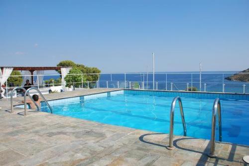 اتاق استاندارد, Galini