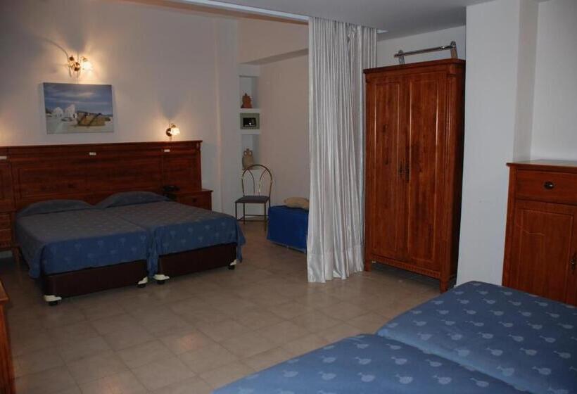 اتاق استاندارد چهار تخته, Galini