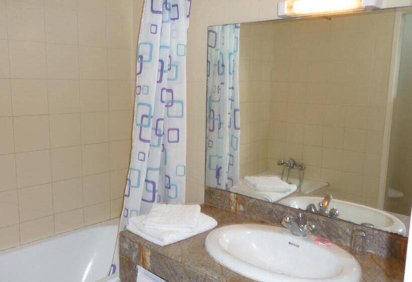 标准间, Kamal City Center