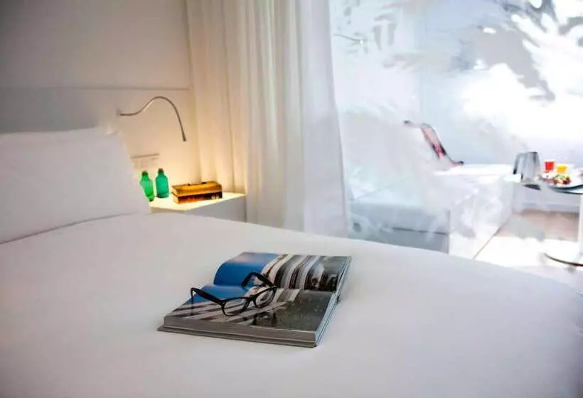 Premium Room City View, Renaissance Barcelona Fira