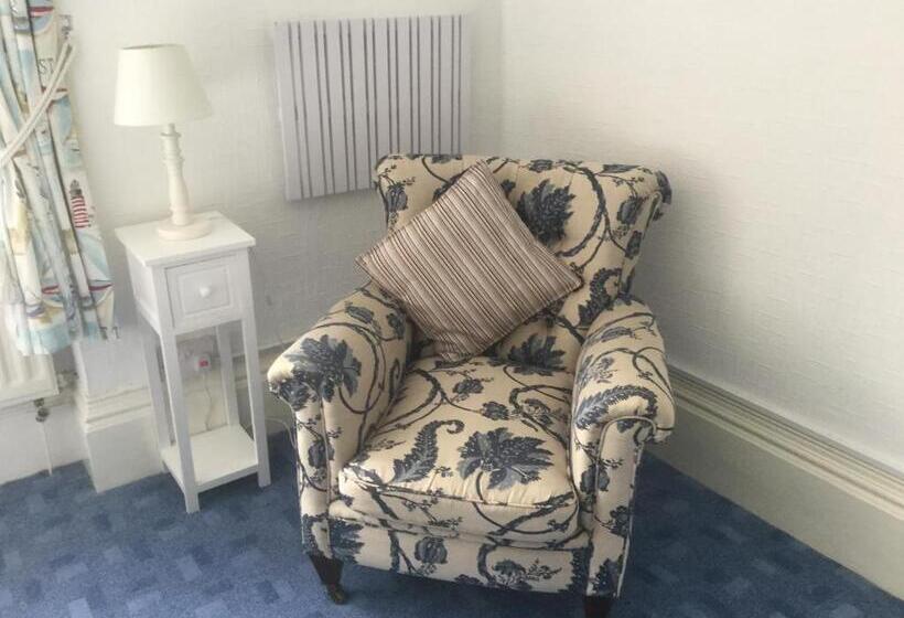 キングサイズベッドのスタンダードルーム, Rockvale House