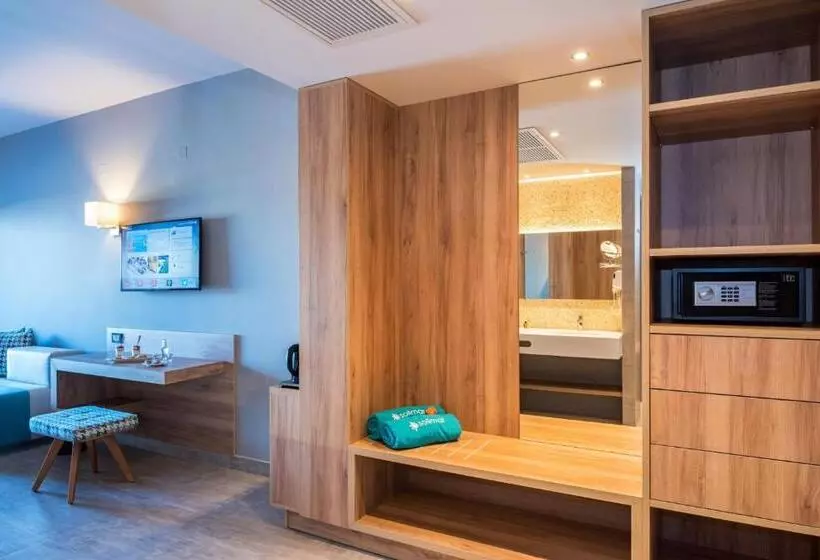 スーペリアールーム, Solimar Aquamarine Resort
