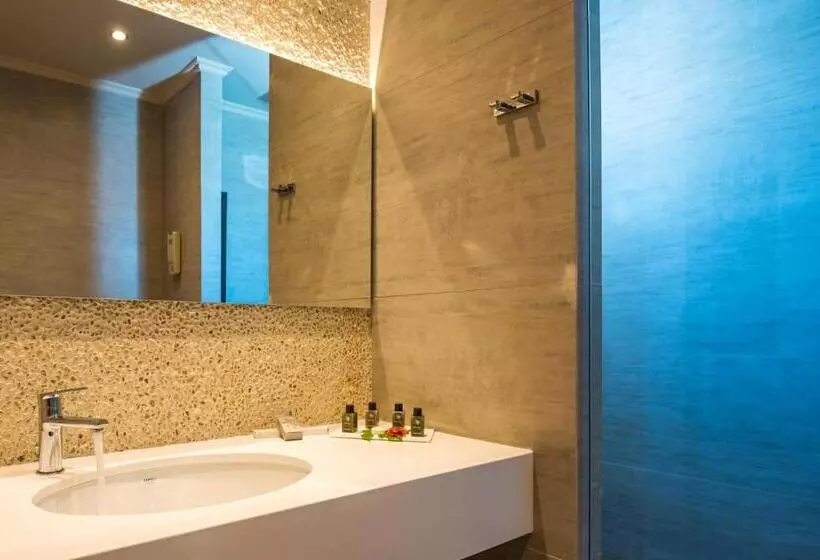 スーペリアースイート, Solimar Aquamarine Resort