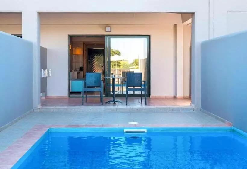 プール付きジュニアスイート, Solimar Aquamarine Resort