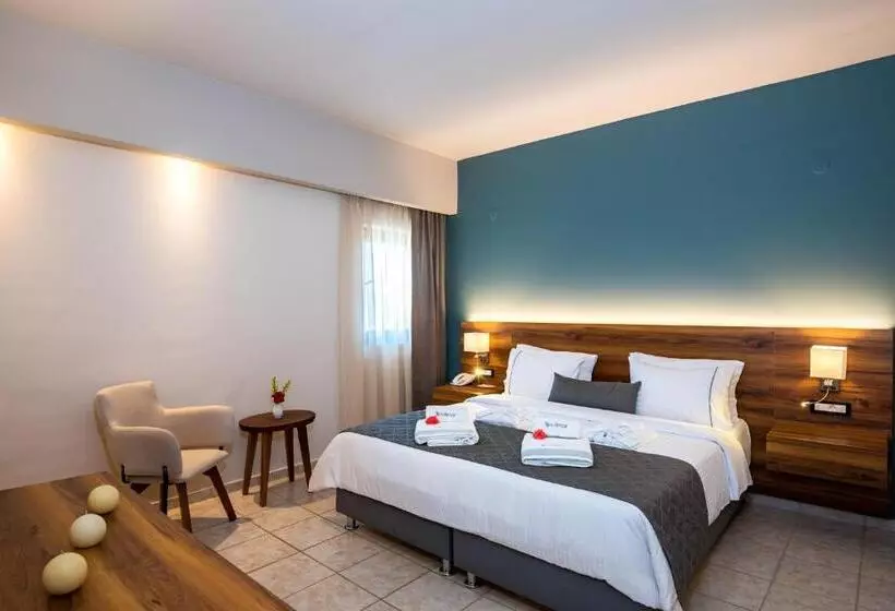 プール付きジュニアスイート, Solimar Aquamarine Resort