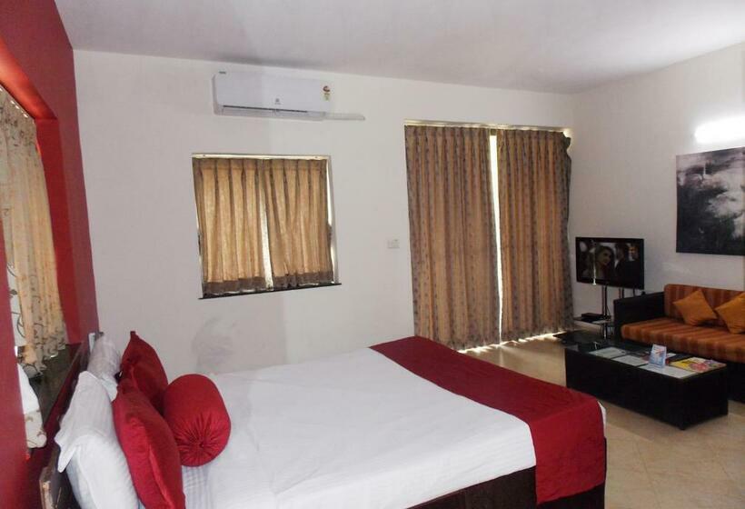 디럭스 룸, Royale Assagao Resort   Near Vagator Beach