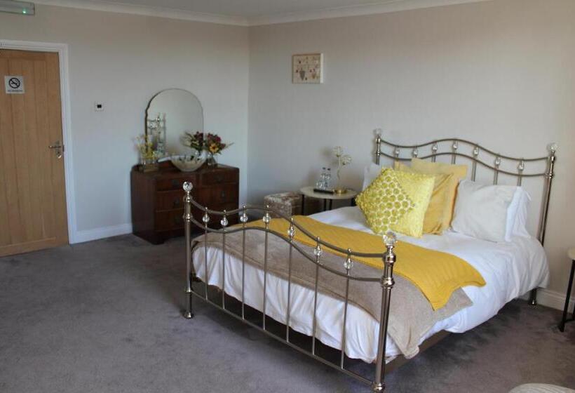 غرفة سوبيريور سرير كينج, The Ship Inn