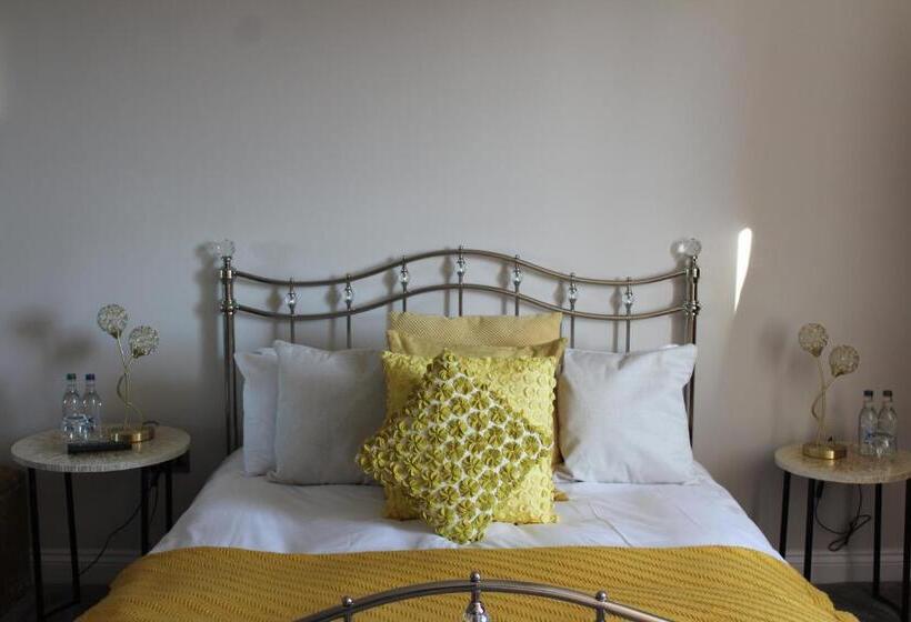 غرفة سوبيريور سرير كينج, The Ship Inn