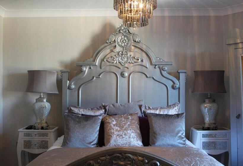 غرفة قياسية سرير كينج, The Ship Inn