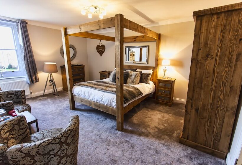 غرفة قياسية, The Ship Inn