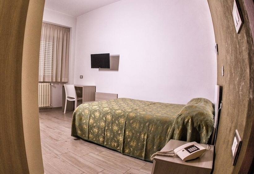 Camera Superiore Singola, Tourist