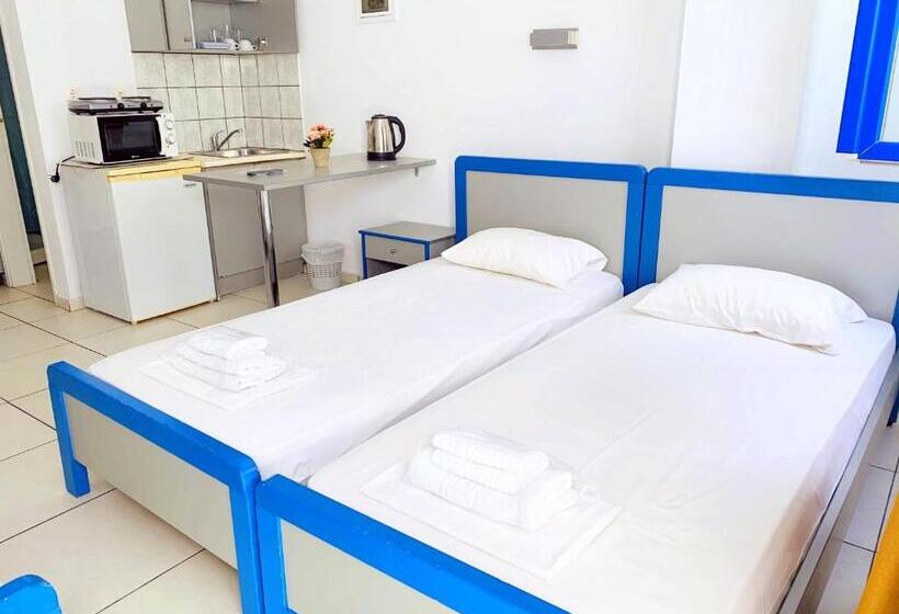 Студия Стандарт Вид на Город, Kassavetis Center Hotel Studios & Apartments