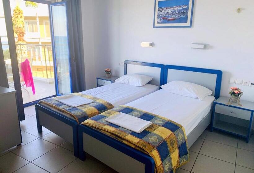 Студия Стандарт Вид на Море, Kassavetis Center Hotel Studios & Apartments