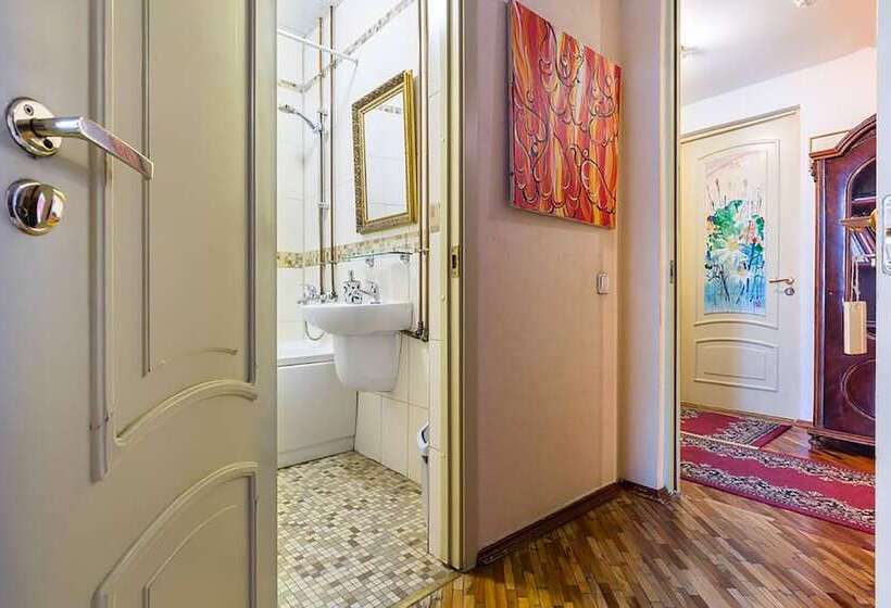 컴포트 룸, Art Hotel Rachmaninov