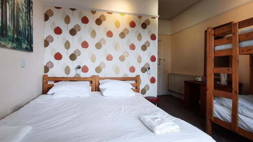 4인용 스탠다드 룸, Dolphins