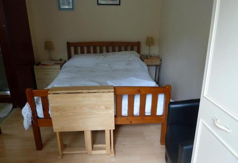 标准间, Hillside Self Catering