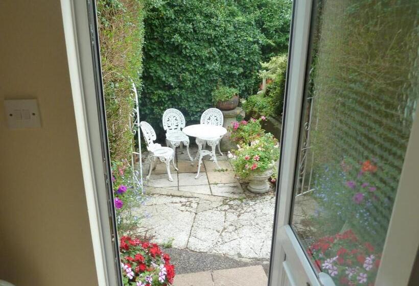 标准间, Hillside Self Catering