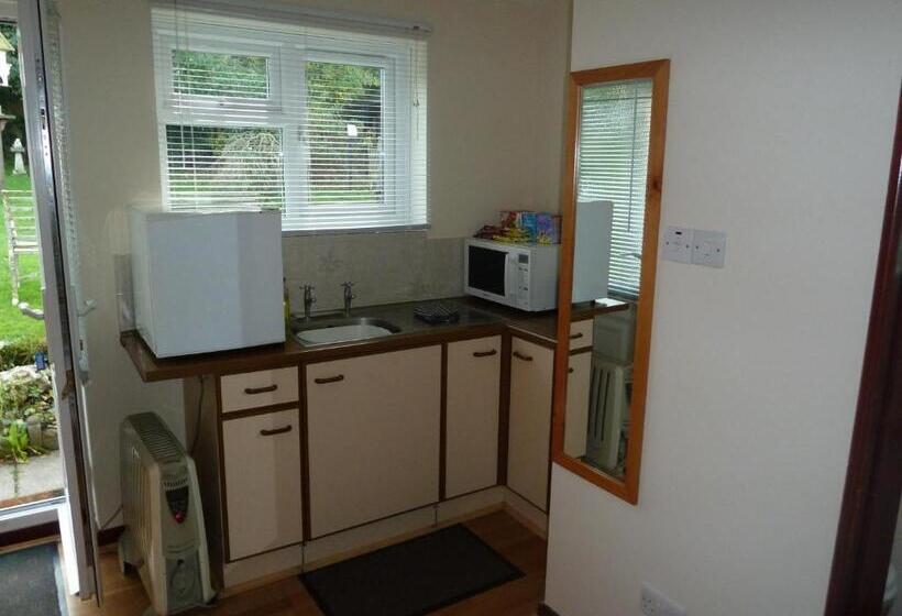 标准间, Hillside Self Catering