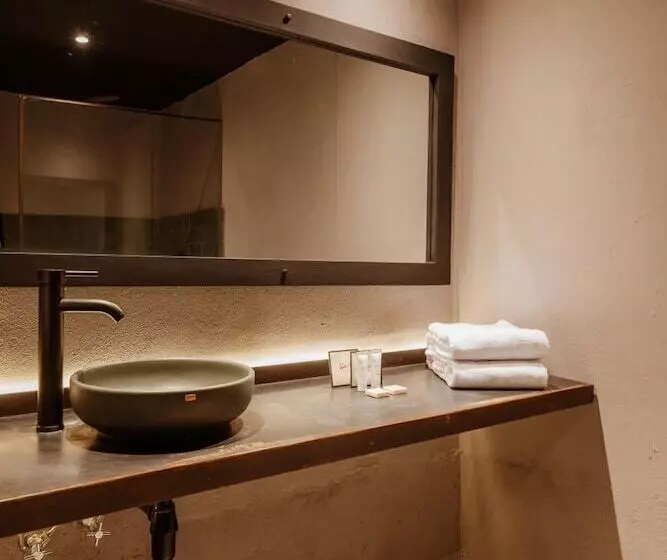 スーペリアールーム, The Art Hotel Medellin
