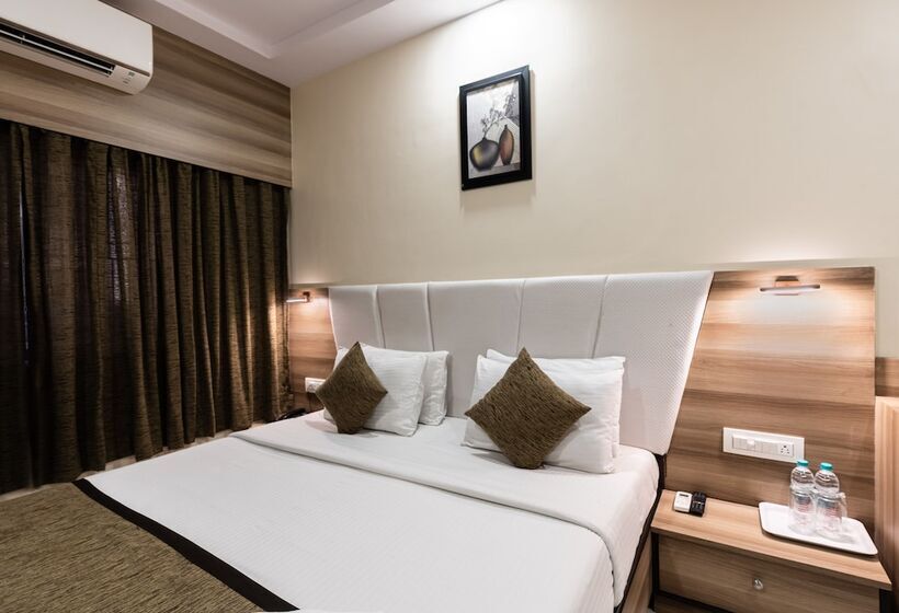 اتاق لوکس, Avon Ruby Dadar