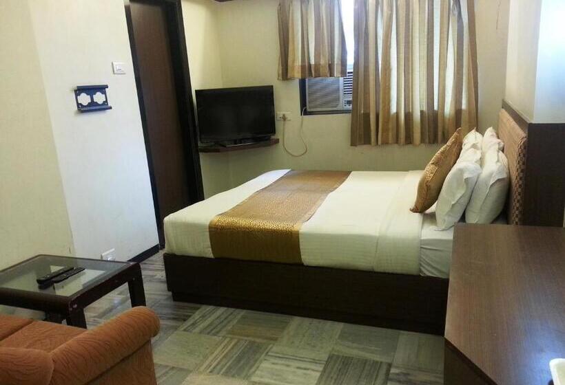 اتاق اجرایی, Avon Ruby Dadar