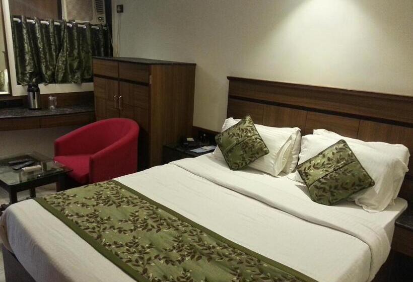 اتاق اجرایی, Avon Ruby Dadar