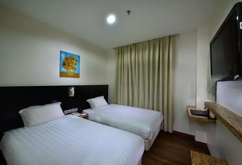 Superior-huone, Bahagia