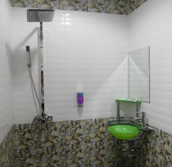 スタンダードルーム, Bahagia